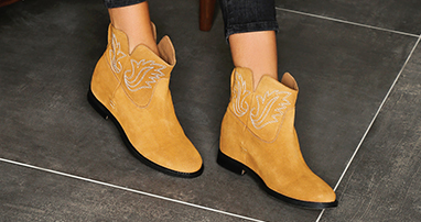 Caramel ankle boots
